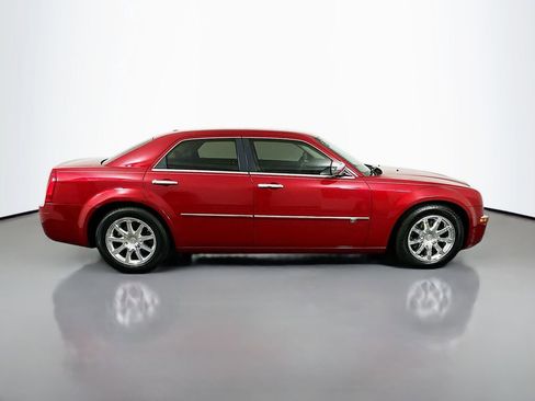 Used 2009 Chrysler 300 C image 4