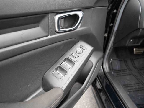 Used 2025 Honda Civic Sport image 7