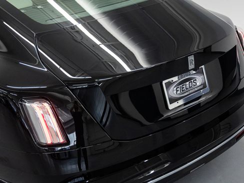 New 2026 Rolls-Royce Spectre image 22