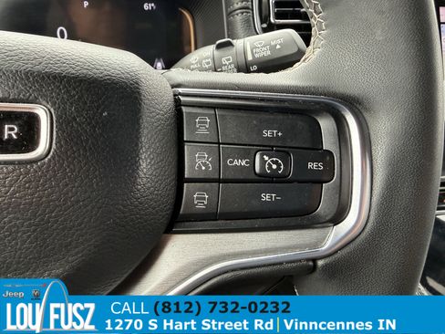 Used 2023 Jeep Wagoneer Series II image 24