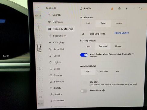 Used 2024 Tesla Model X image 18