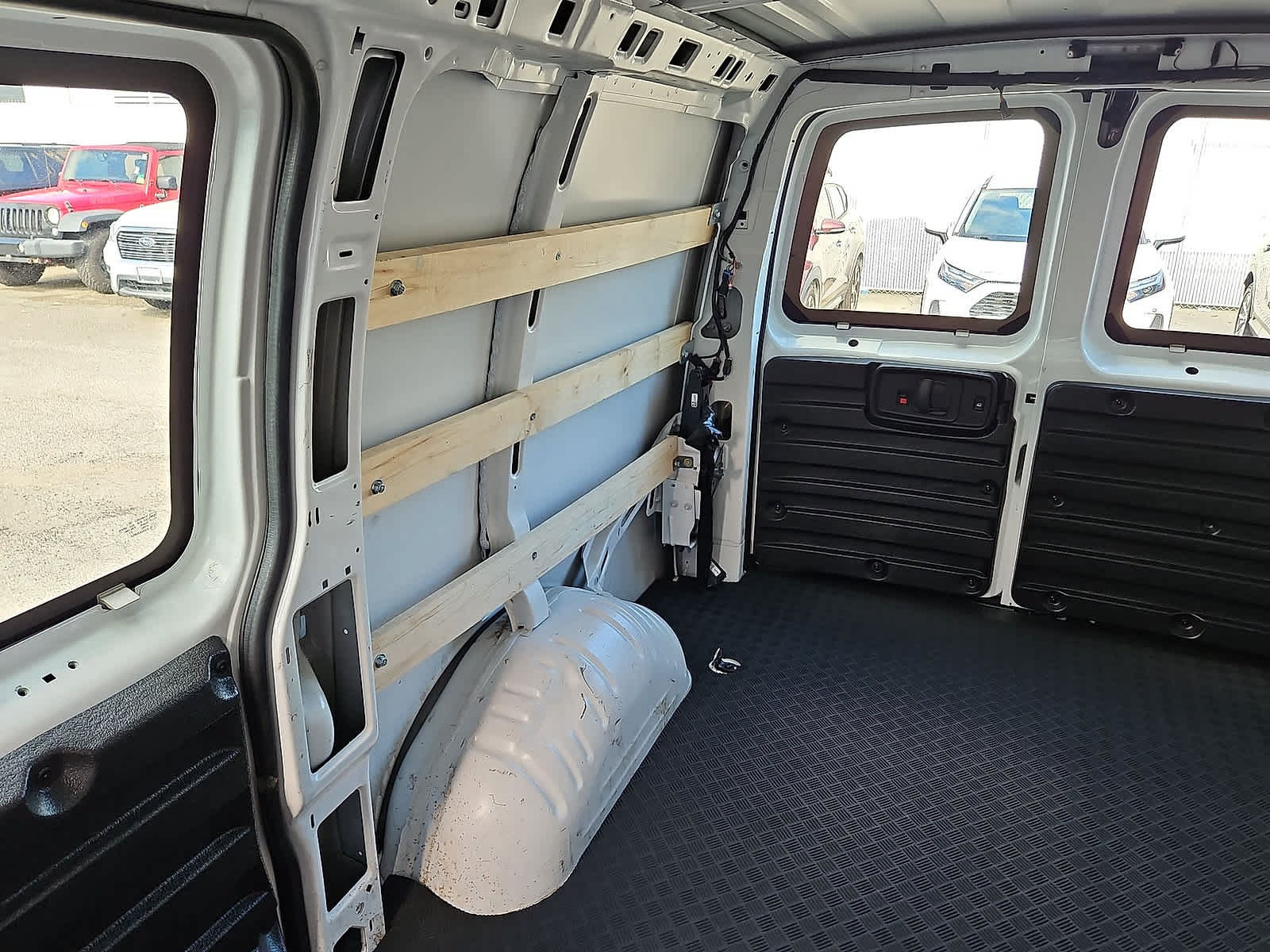 Used 2025 GMC Savana 2500 w/ Driver Convenience Package RWD image 13