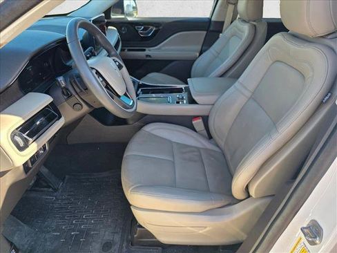 Used 2024 Lincoln Aviator Reserve w/ Equipment Group 201A image 14