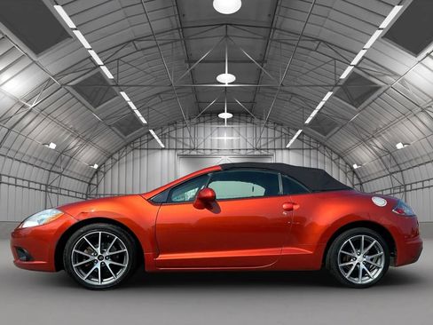 Used 2012 Mitsubishi Eclipse SE image 2