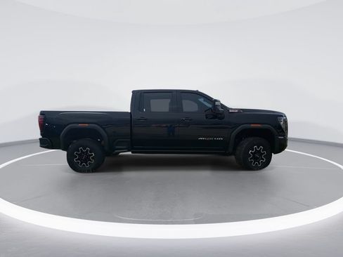 Used 2026 GMC Sierra 2500 AT4X AWD/4WD image 9