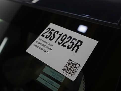 Used 2025 Subaru Legacy Premium AWD/4WD image 28