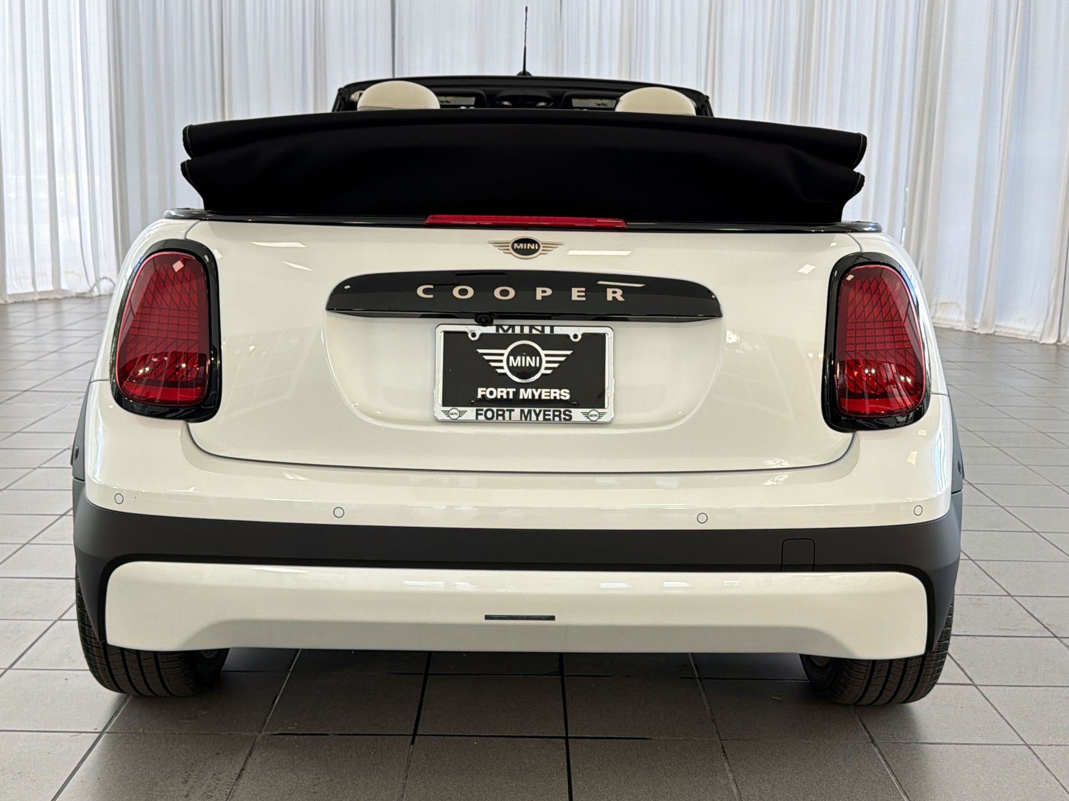 New 2026 MINI Cooper Convertible FWD image 10
