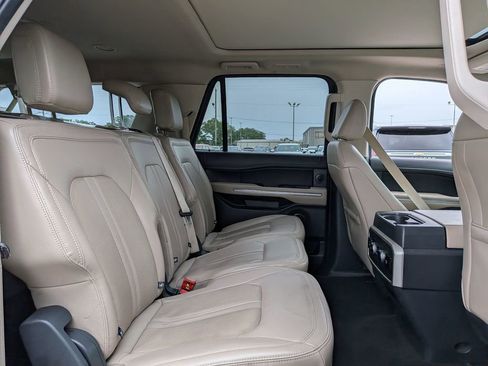 Used 2023 Ford Expedition Max Limited RWD image 31