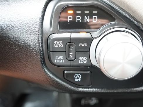 Used 2020 RAM 1500 Laramie AWD/4WD image 32
