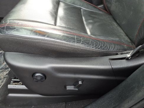 Used 2024 Dodge Durango GT image 17