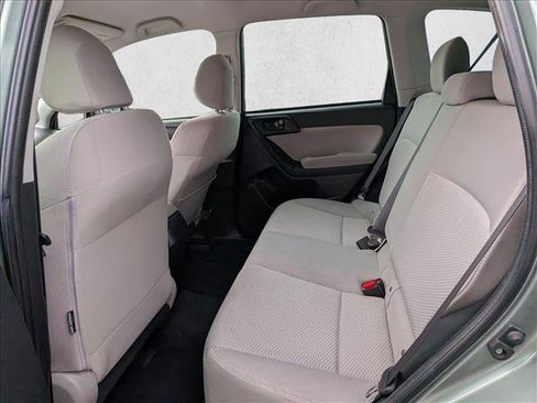 Used 2015 Subaru Forester 2.5i w/ Alloy Wheel Package image 21