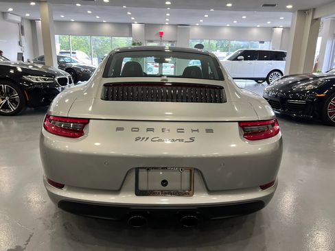 Used 2018 Porsche 911 Carrera S RWD image 6