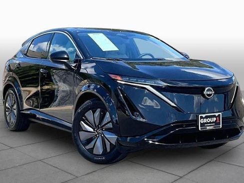 Certified 2023 Nissan Ariya FWD image 2