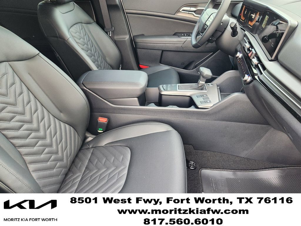 New 2026 Kia Sportage X-Line w/ X-Line Premium Package AWD/4WD image 10