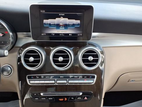 Used 2019 Mercedes-Benz GLC 300 image 22