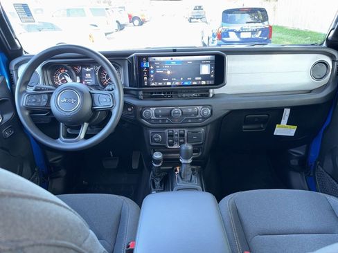 New 2026 Jeep Wrangler Unlimited Sport AWD/4WD image 25