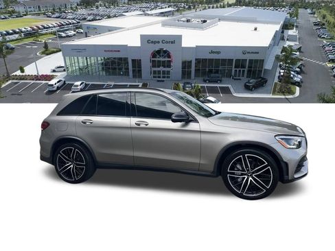 Used 2020 Mercedes-Benz GLC 43 AMG 4MATIC image 4