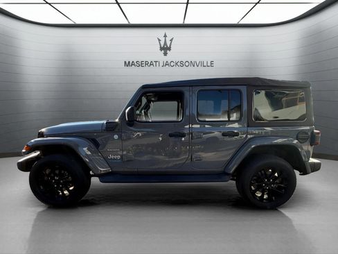 Used 2021 Jeep Wrangler Unlimited Sahara image 9