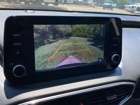 Used 2023 Hyundai Santa Fe SE FWD image 19