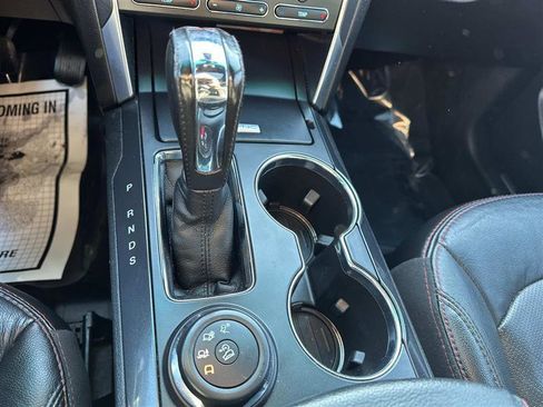 Used 2018 Ford Explorer Sport image 19