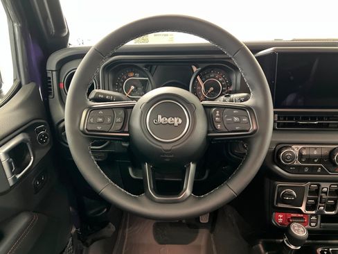 New 2026 Jeep Wrangler Unlimited Rubicon AWD/4WD image 12