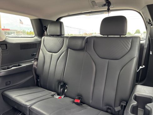 Used 2025 Hyundai Palisade SEL AWD/4WD image 32
