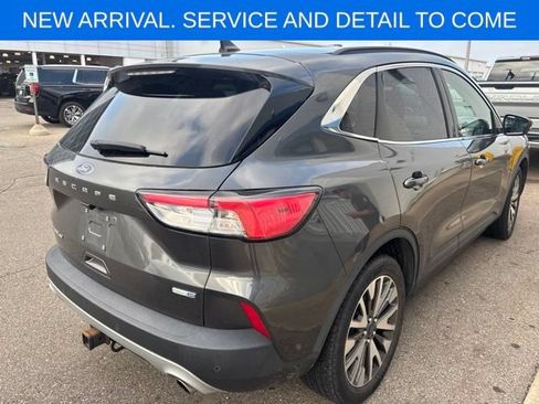 Used 2020 Ford Escape Titanium w/ Titanium Premium Package 2.0 AWD/4WD image 7