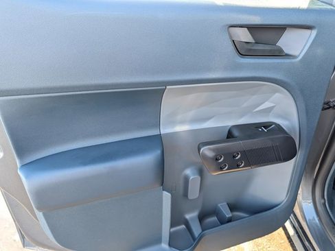 Certified 2024 Ford Maverick Lariat w/ Black Appearance Package image 10