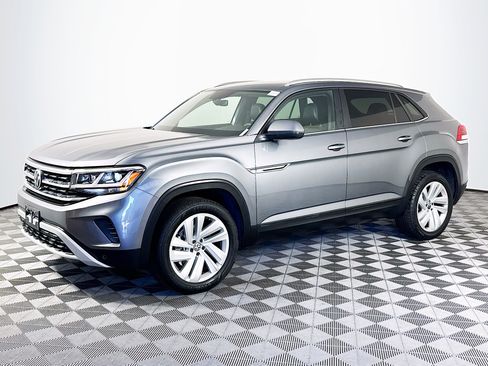 Used 2023 Volkswagen Atlas Cross Sport SE FWD image 4