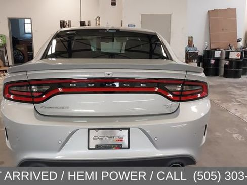 Used 2023 Dodge Charger R/T w/ Technology Group RWD image 43