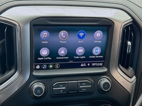 Used 2020 Chevrolet Silverado 1500 LT w/ LT Value Package AWD/4WD image 9
