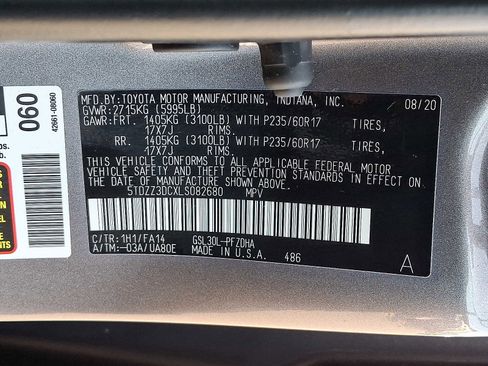 Used 2020 Toyota Sienna L image 28