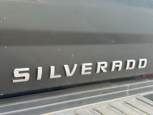 Used 2017 Chevrolet Silverado 3500 High Country w/ Duramax Plus Package image 7