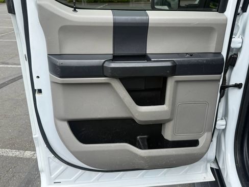 Used 2022 Ford F250 XL w/ Power Equipment Group AWD/4WD image 25