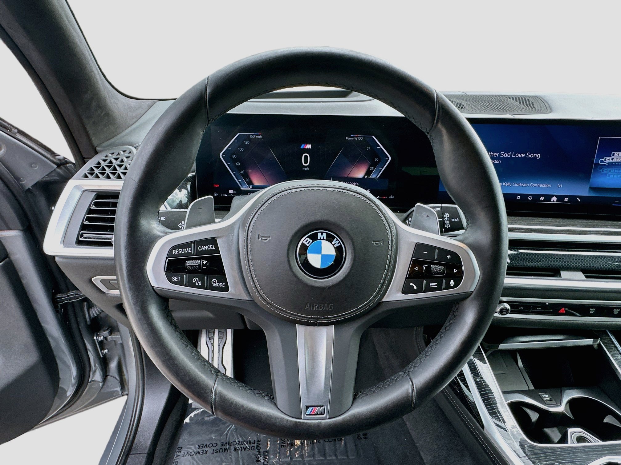 Used 2024 BMW X7 xDrive40i w/ M Sport Package AWD/4WD image 10