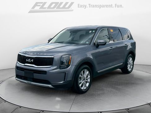 Used 2022 Kia Telluride LX AWD/4WD image 4