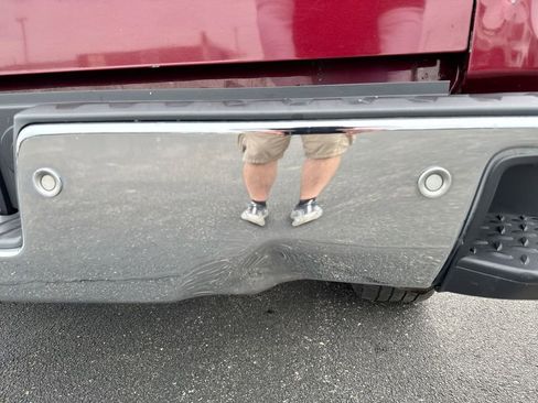 Used 2015 GMC Sierra 1500 SLT w/ SLT Crew Cab Value Package image 35