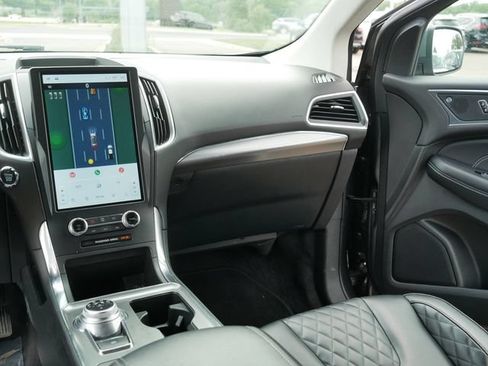 Used 2024 Ford Edge Titanium AWD/4WD image 23