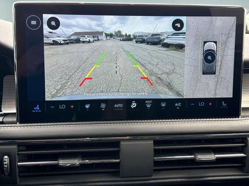 Certified 2024 Lincoln Corsair AWD w/ Equipment Group 101A image 25