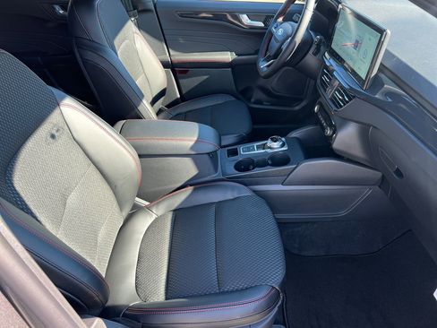 New 2026 Ford Escape ST-Line w/ Tech Pack #1 AWD/4WD image 44