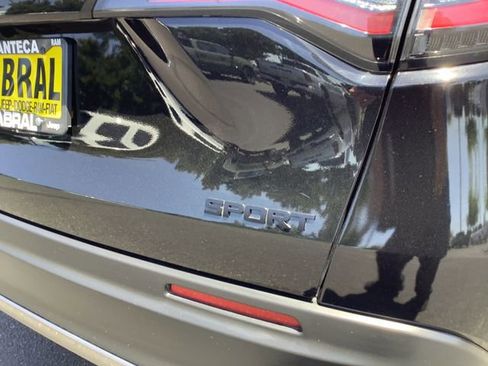 Used 2023 Honda HR-V Sport image 37