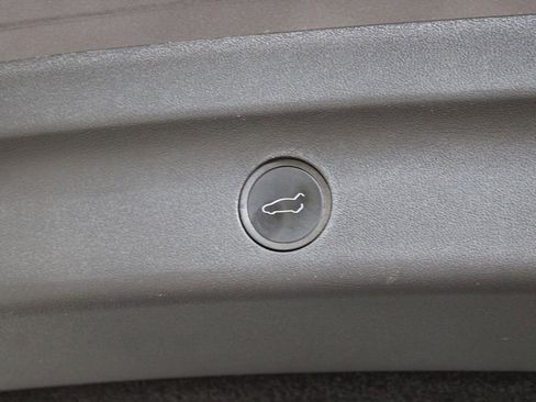 Used 2023 Tesla Model Y Long Range image 23