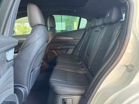 Used 2025 Maserati Grecale Modena AWD/4WD image 19