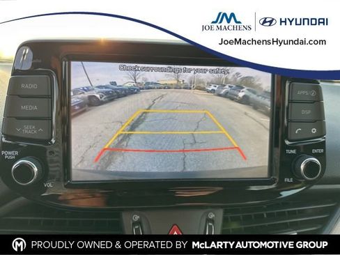 Used 2020 Hyundai Elantra GT image 16