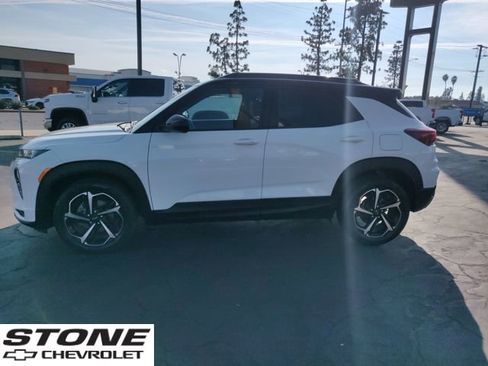 Certified 2023 Chevrolet TrailBlazer RS w/ Sun and Liftgate Package image 7
