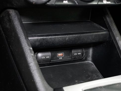 Used 2022 Kia Forte LXS image 17