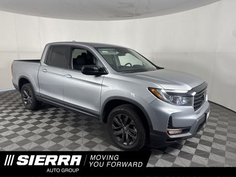 Used 2023 Honda Ridgeline Sport image 1