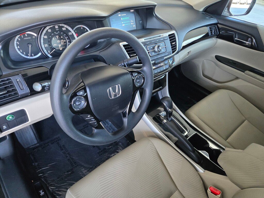 Used 2016 Honda Accord LX image 12