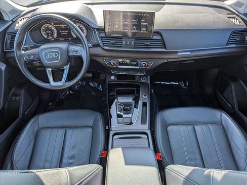 Used 2021 Audi Q5 e Premium Plus w/ Premium Plus Package image 19