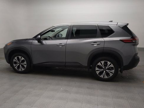 Used 2023 Nissan Rogue SV FWD image 3